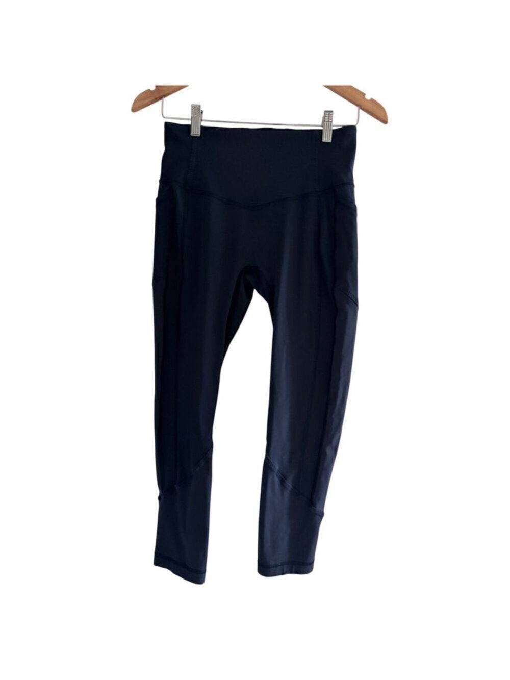 Lululemon High Rise Crop Leggings With Pockets Navy Size 8